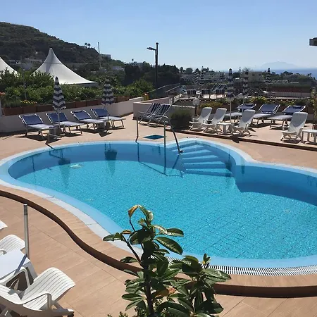 Hotel Villa Mario 3*