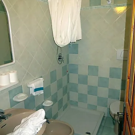 Mario Hotel 3*